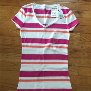 Tommy hilfiger v neck t shirt